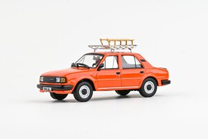 Škoda 120L (1984) Oranžová + sáně